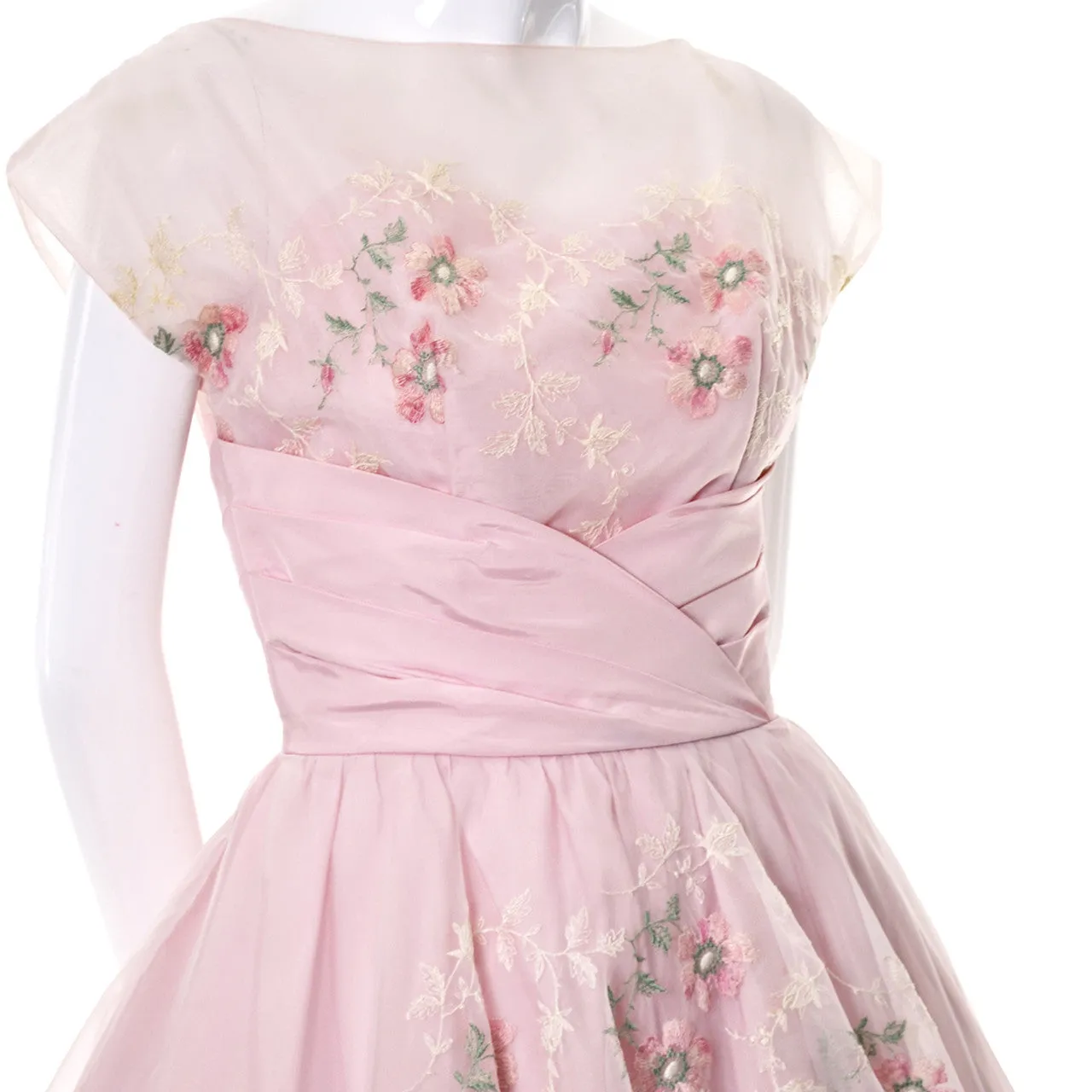 1950s Vintage Dress Pink Fairytale Gown Floral Embroidery Full Skirt