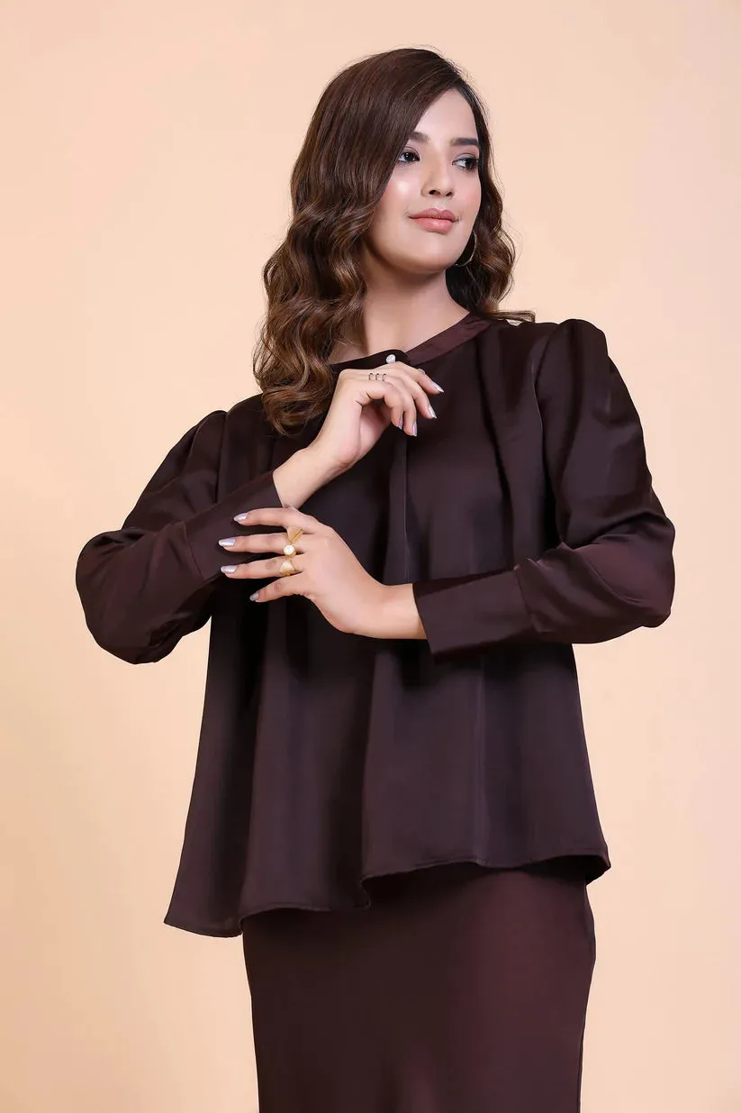 Comfortable Ladies office High neck pleated top