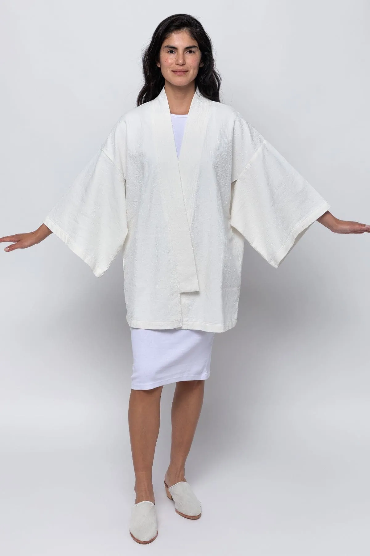 DCT01GD - Double Style Textile Mid Length Kimono