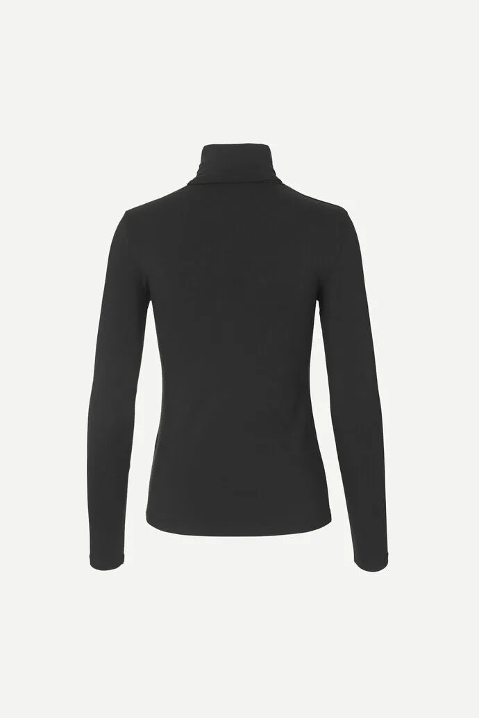 Ester | Turtleneck Long Sleeve