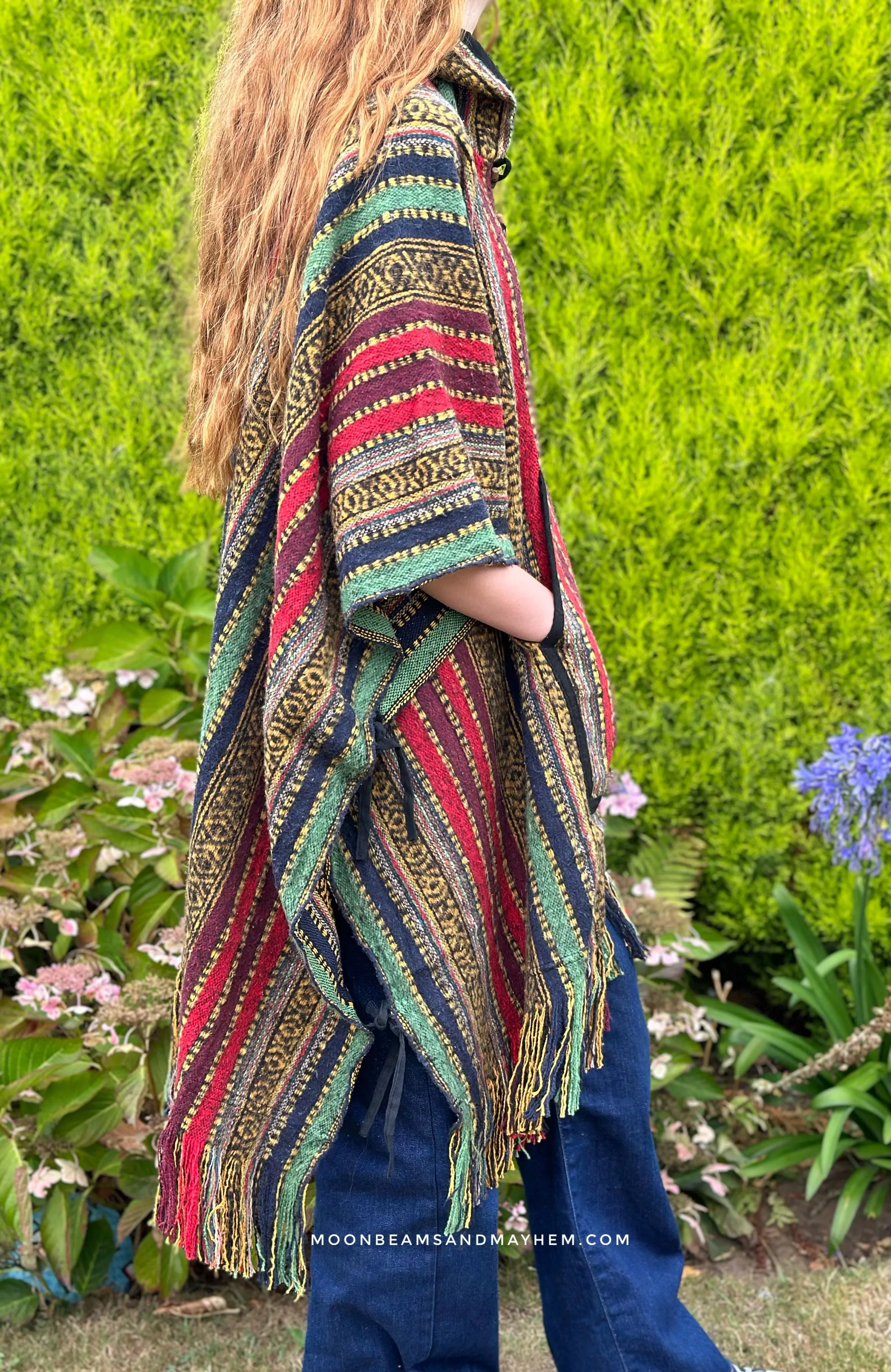 EXQUISITE WARM  KAFTAN PONCHO