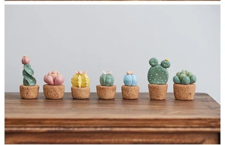 Gohobi Handmade Cactus Ceramic Ornament (Short version)