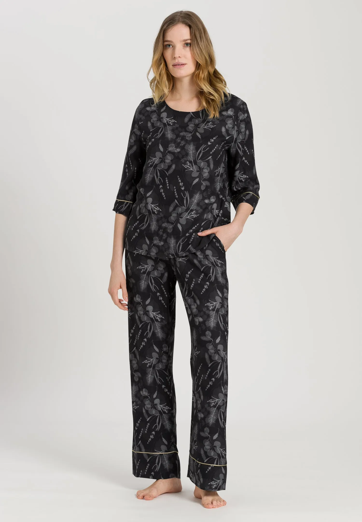 Lilova Relaxed Woven Floral Top | Mystic Shadow 76160-2987