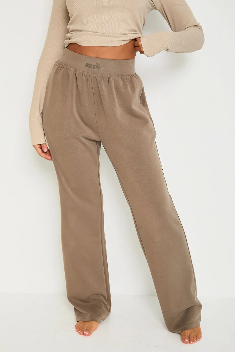 Lounge Flare Jogger - Mocha