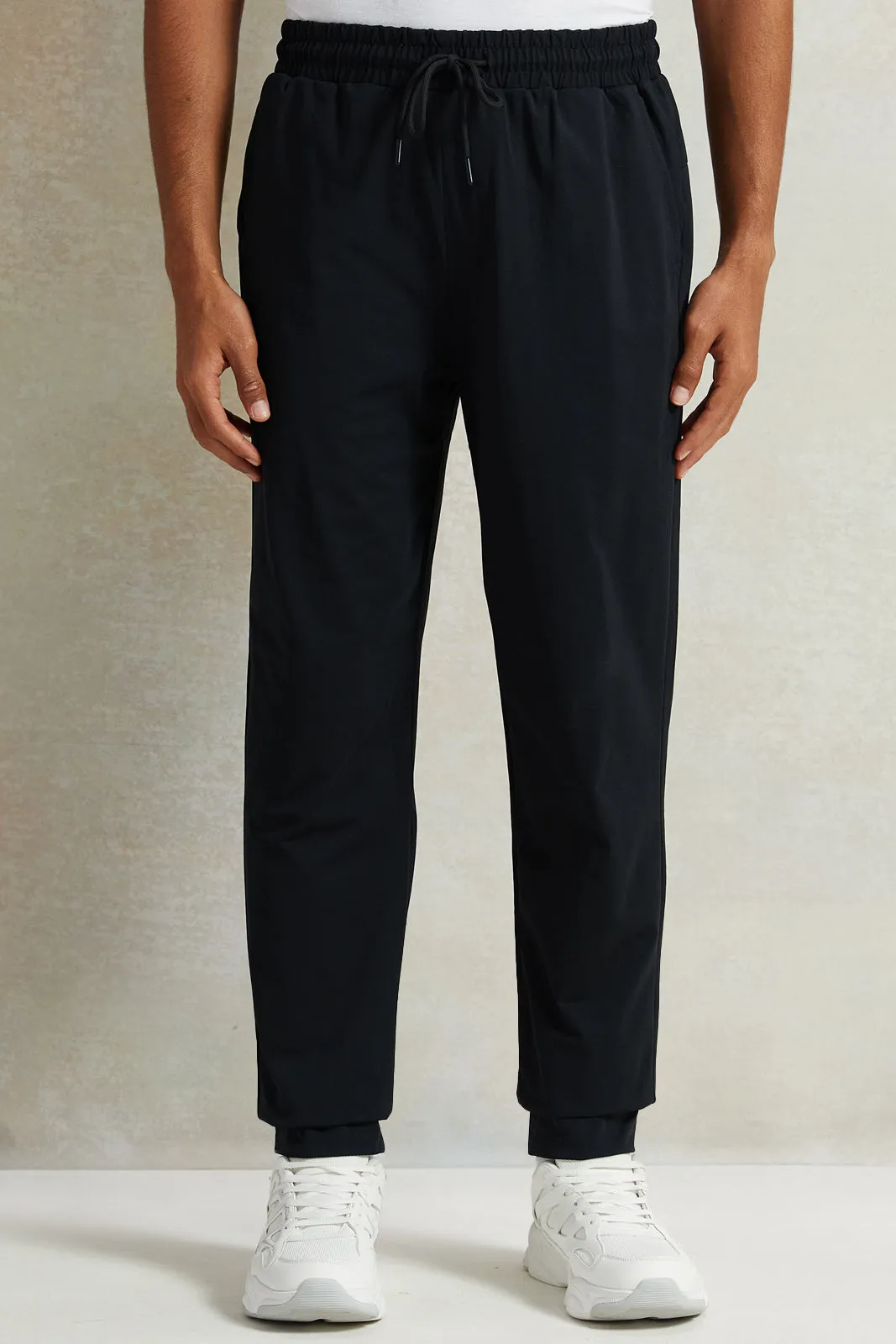 Men Black Solid Lounge Pant