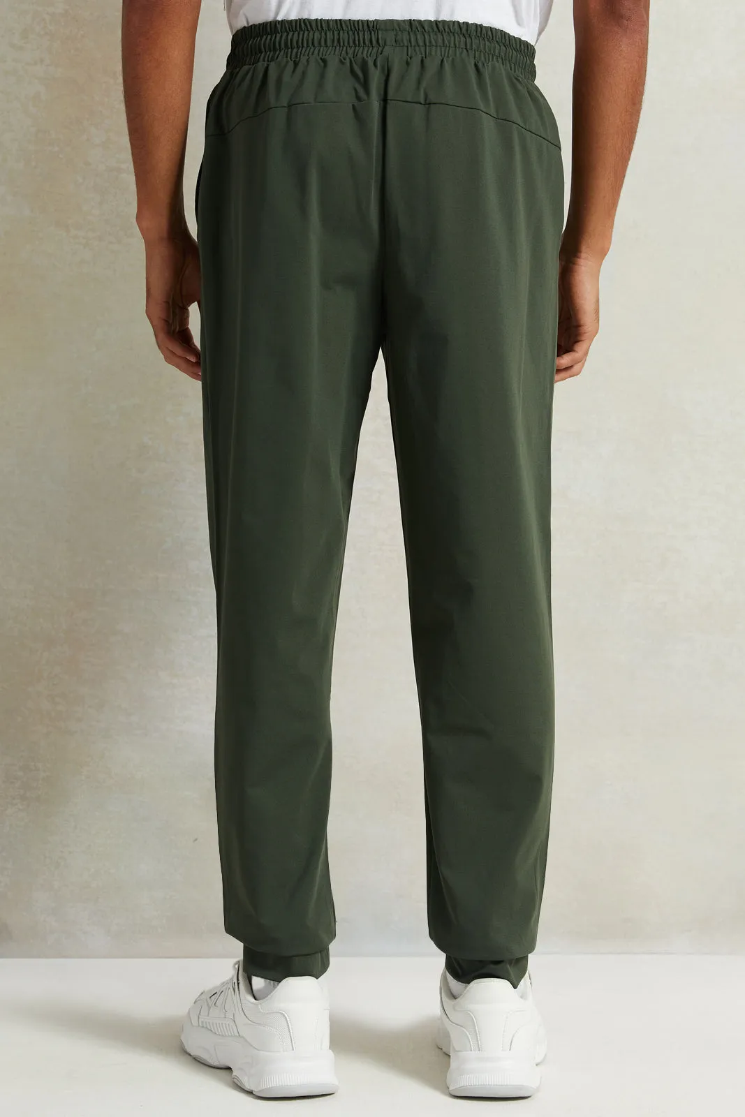 Men Olive Solid Lounge Pant