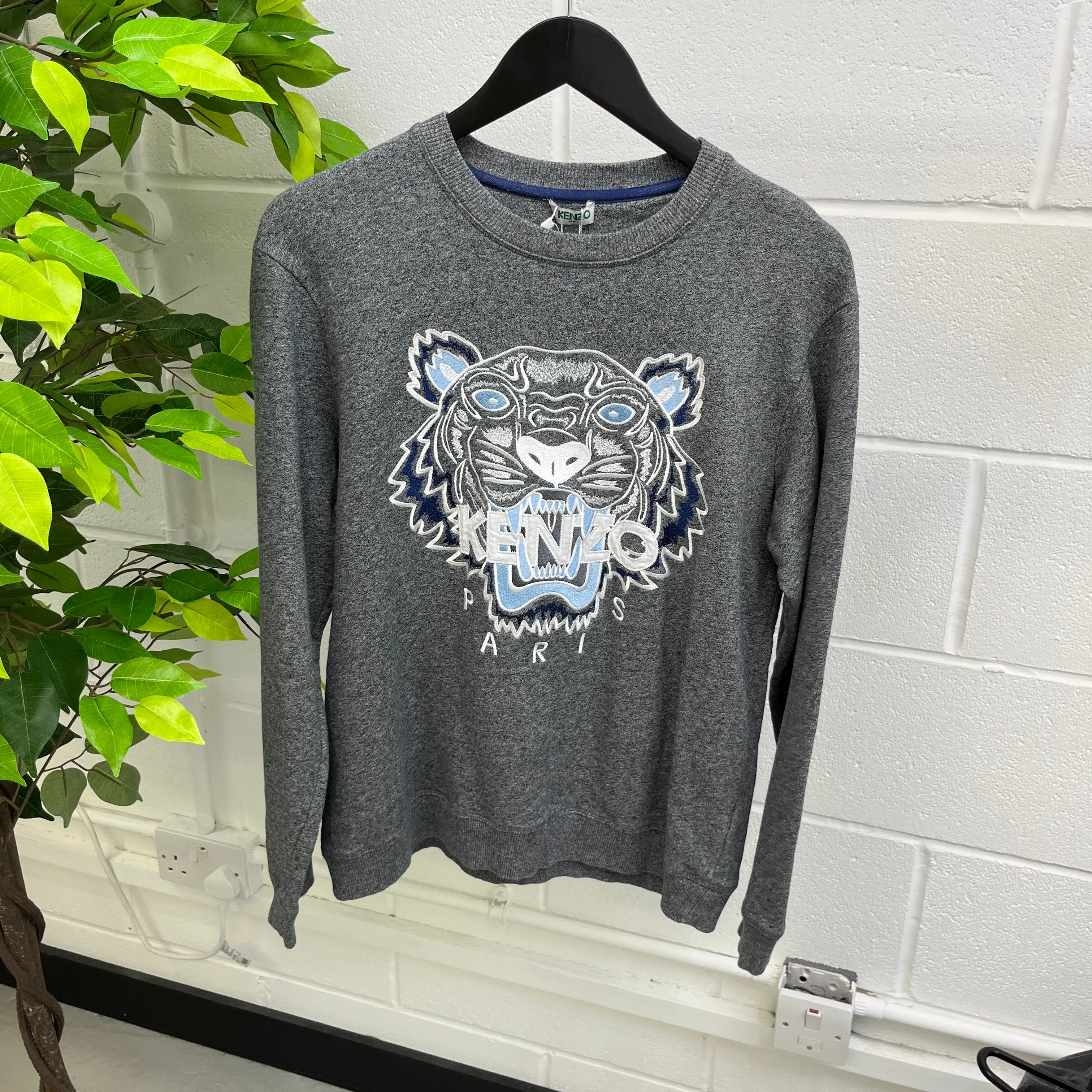 Men's Embroidered Tiger Sweatshirt Grey Size M