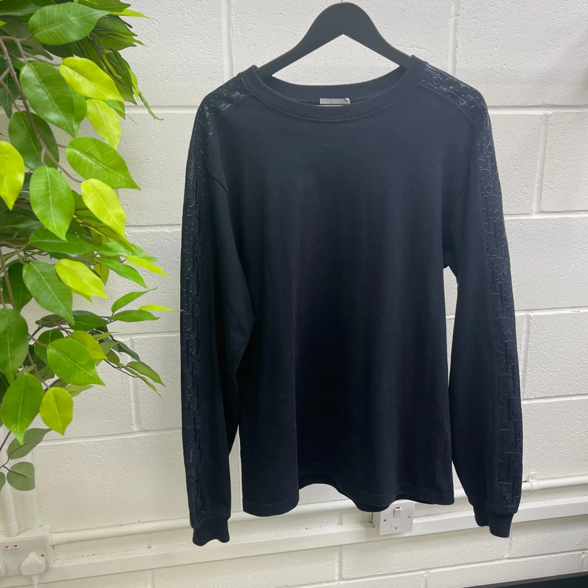 Men's Oblique Sleeve Sweatshirt Navy Size XL