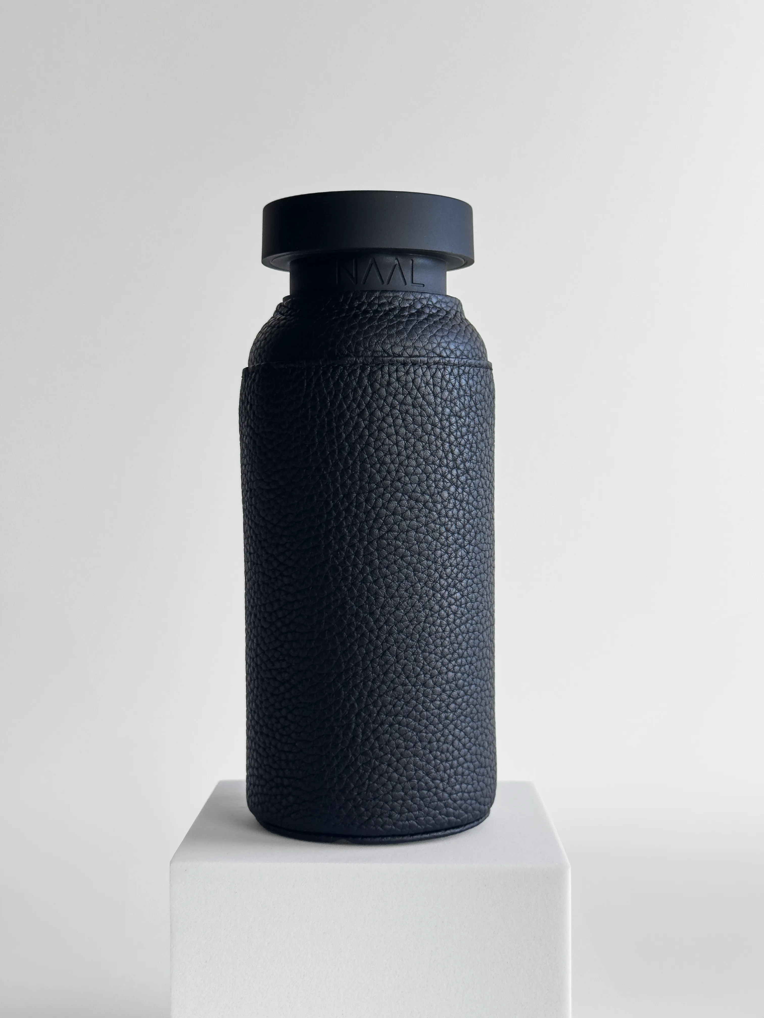 NAAL black ed. glass water bottle