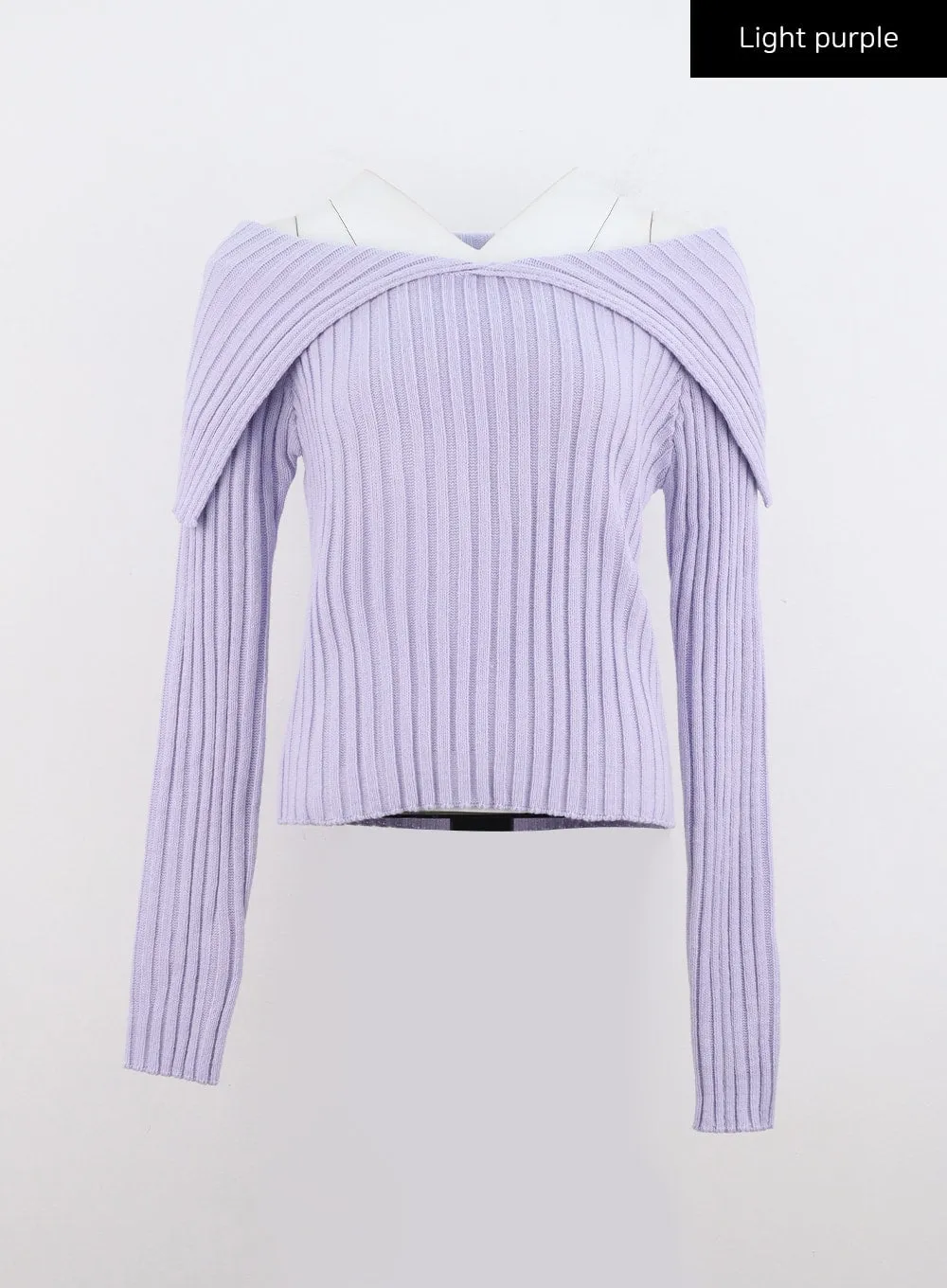 Off-Shoulder Knit Sweater IO320