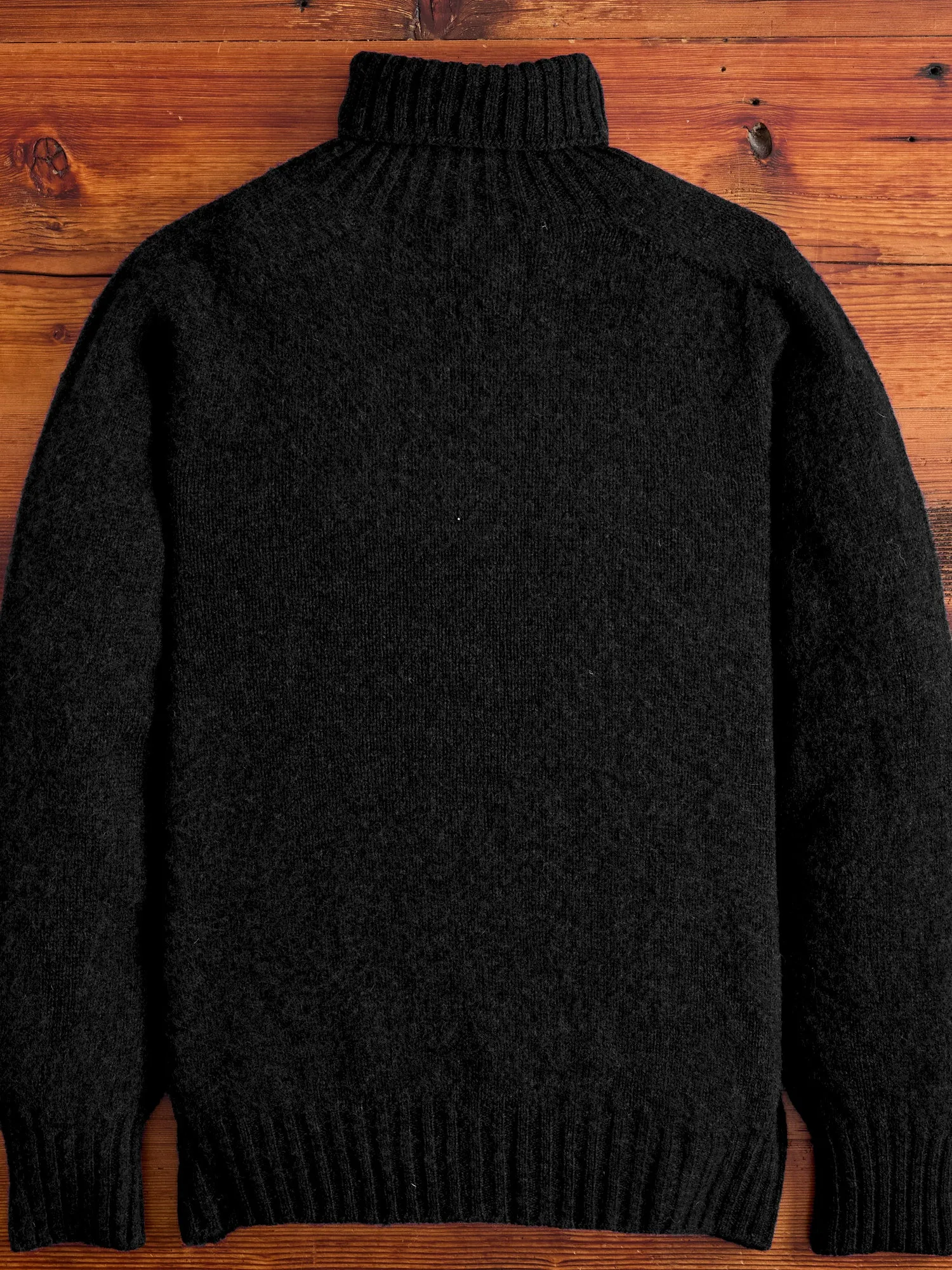 "Sylvester" Wool Turtleneck Sweater in Black