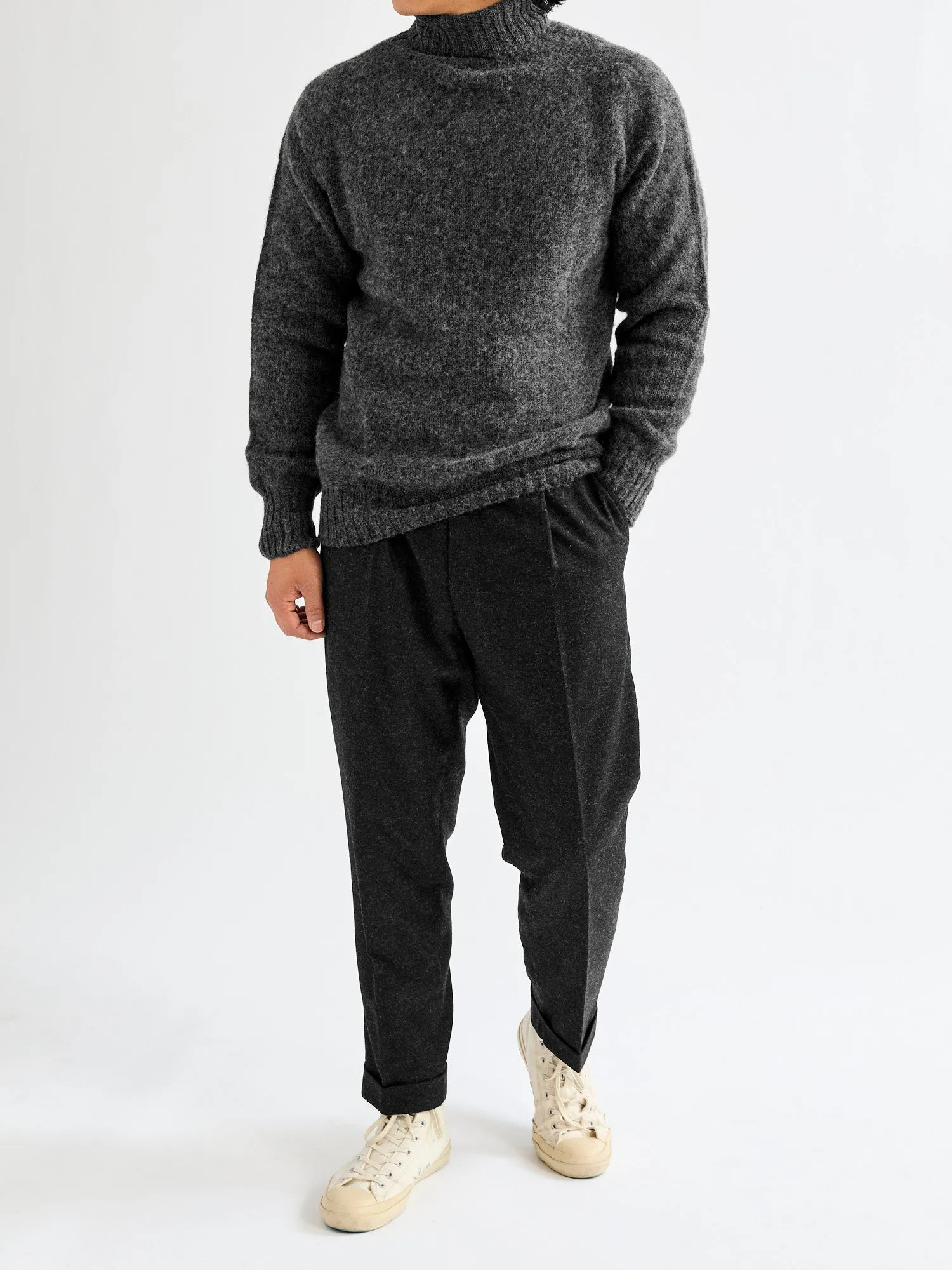 "Sylvester" Wool Turtleneck Sweater in Oxford