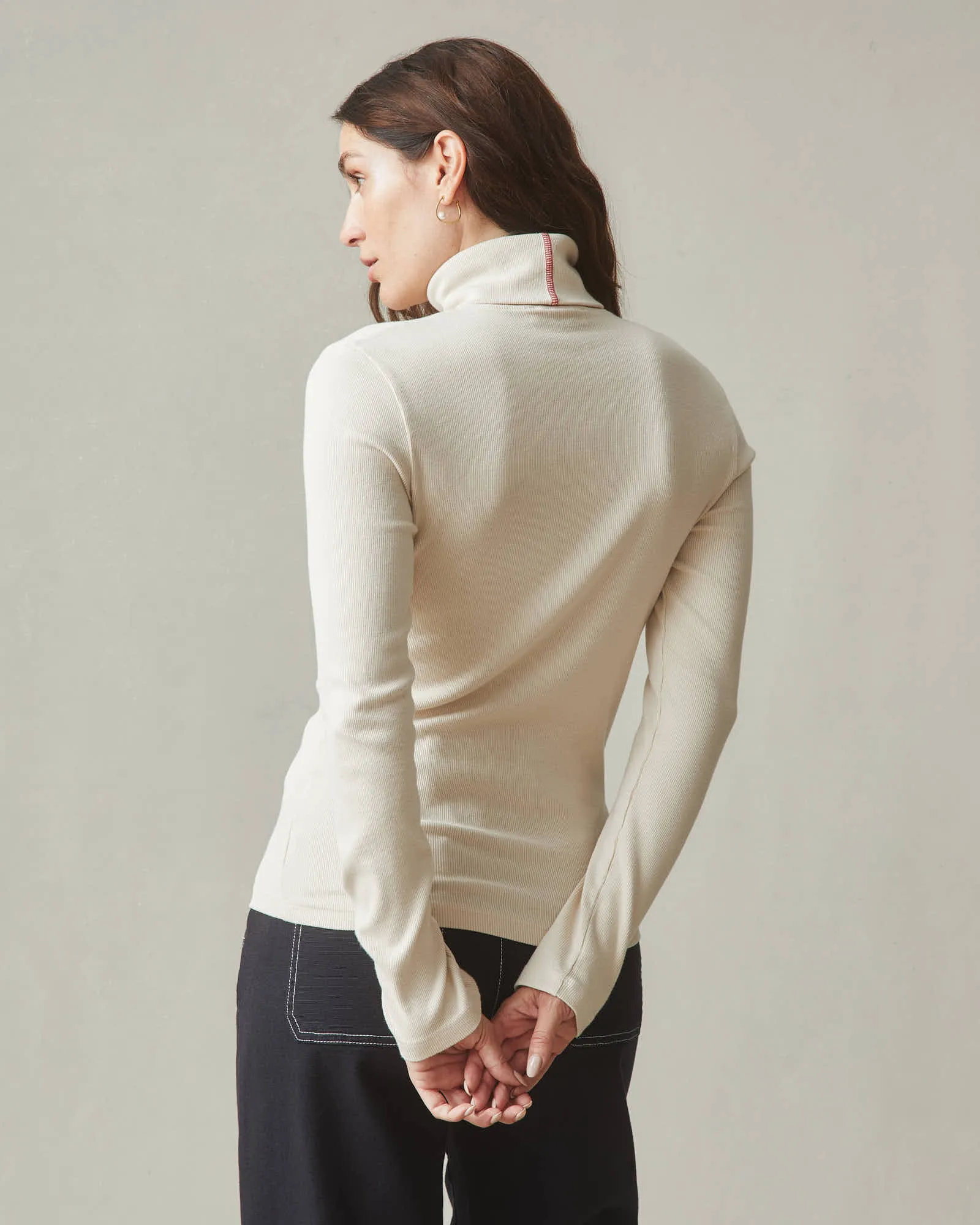 Stretch Rib Turtleneck - Creme Brulee