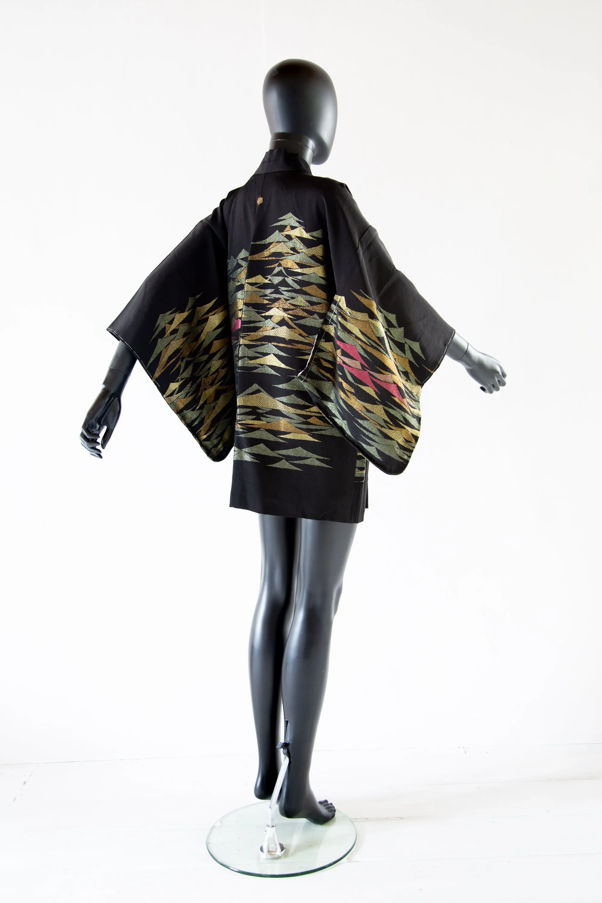 Vintage 1950s Black Metallic Abstract Haori Kimono Jacket