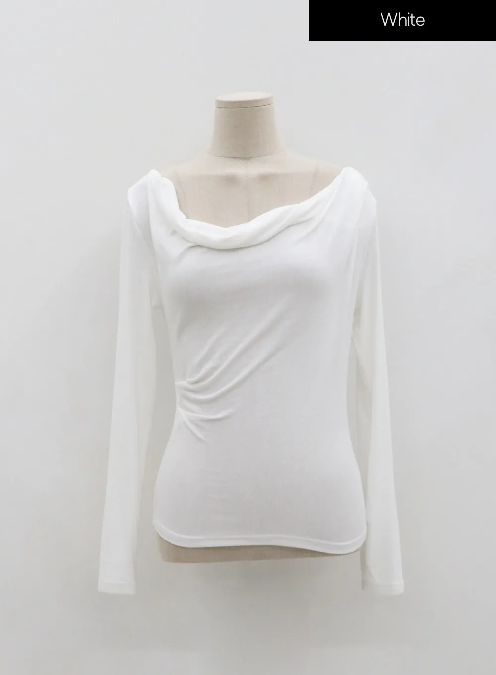 Wide V-Neck T-Shirt IO21