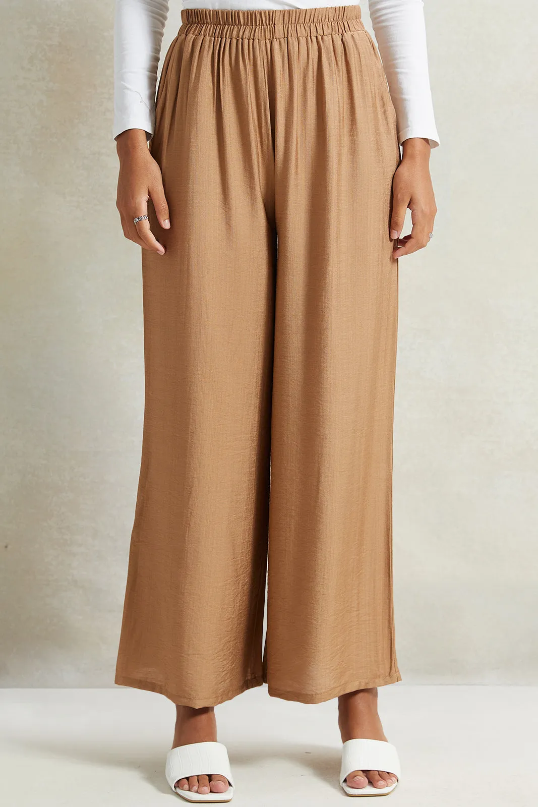 Women Beige Wide Leg Elasticated Waist Trousers